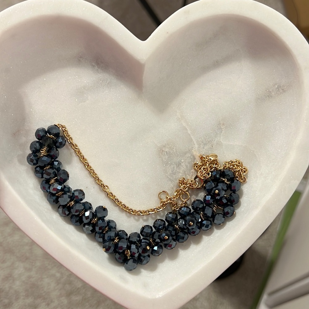 Ann taylor navy blue statement necklace, like new, never worn (19 inches long)